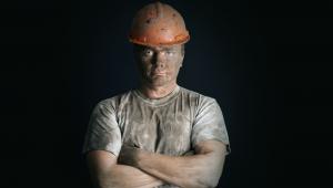 W Makoszowach nadzieja powoli umiera – kopalnia za dwa tygodnie ma przestać wydobywać węgiel. To konsekwencja decyzji Brukseli dotyczących pomocy publicznej dla górnictwa.