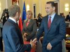 <strong>Sondaż</strong>: Maleje <strong>poparcie</strong> dla rządu. Najbardziej przychylni Tuskowi są wykształceni z dużych miast