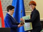 Rząd podsumował rok programu 500 plus. Fundamenty bez zmian, będzie uszczelnienie