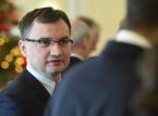 Ziobro odpowiada komisarzowi Oettingerowi: "Nie mam Pańskiego tupetu, żeby pouczać Niemców"