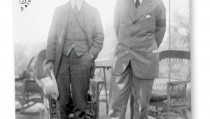 Prezydent USA Woodrow Wilson i jego doradca Edward Mandell House (z lewej)